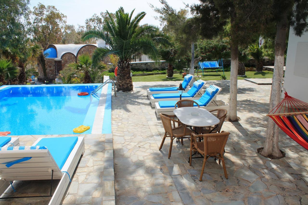 Evizorzia Villas Perissa  Exterior foto
